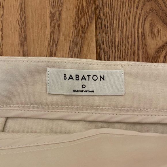 Babaton white skirt with slit size 0 never worn - Picture 2 of 2